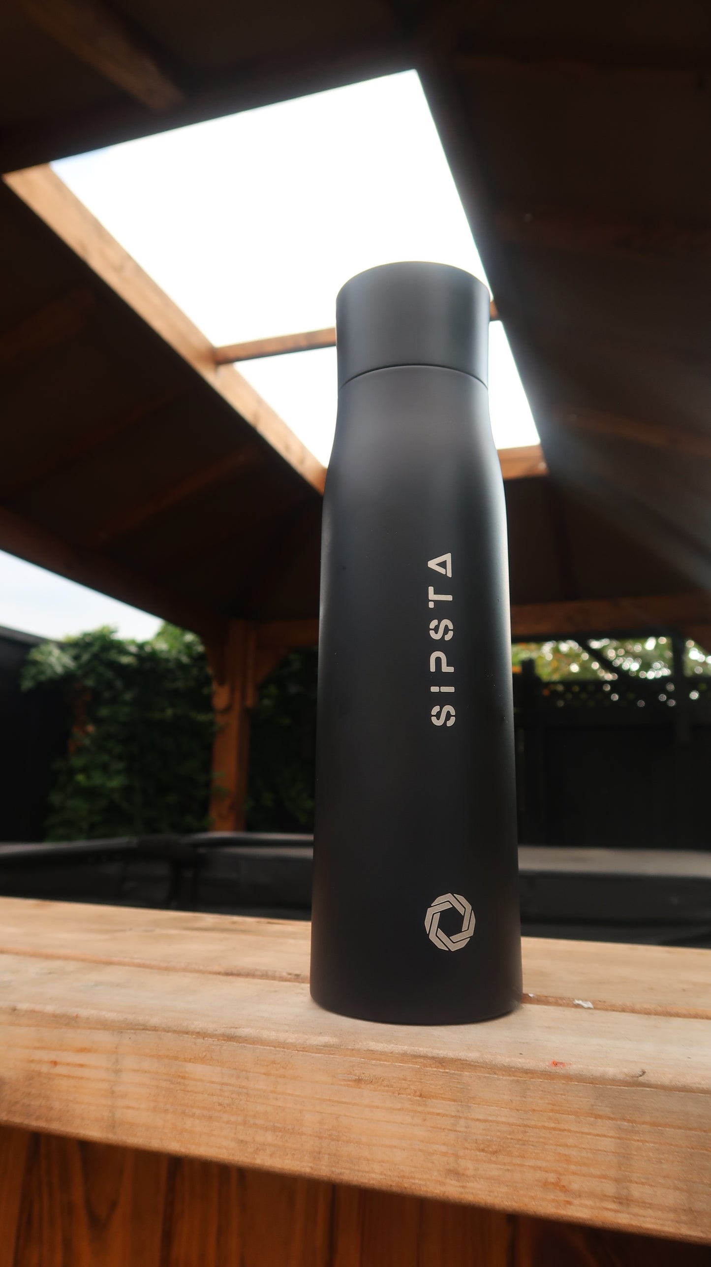 Sipsta - Self-Cleaning Smart UV Water Bottle 500ml